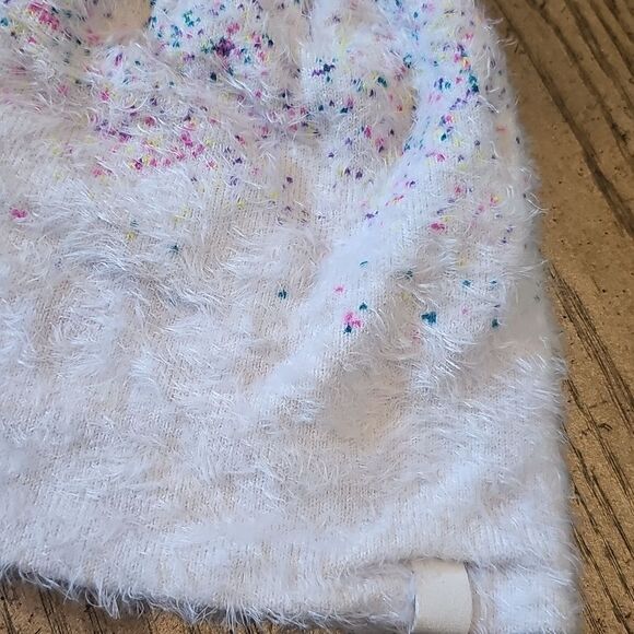 Confetti pom pom beanie - Picture 4 of 9